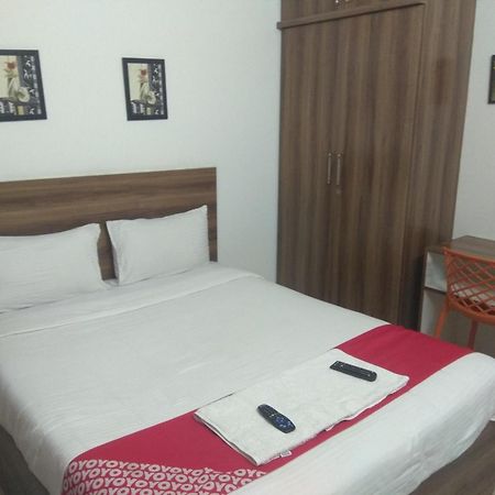 バンガロール Sk Residency Bed & Breakfast エクステリア 写真