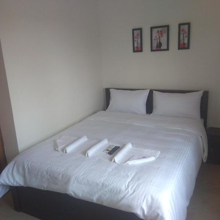 バンガロール Sk Residency Bed & Breakfast エクステリア 写真