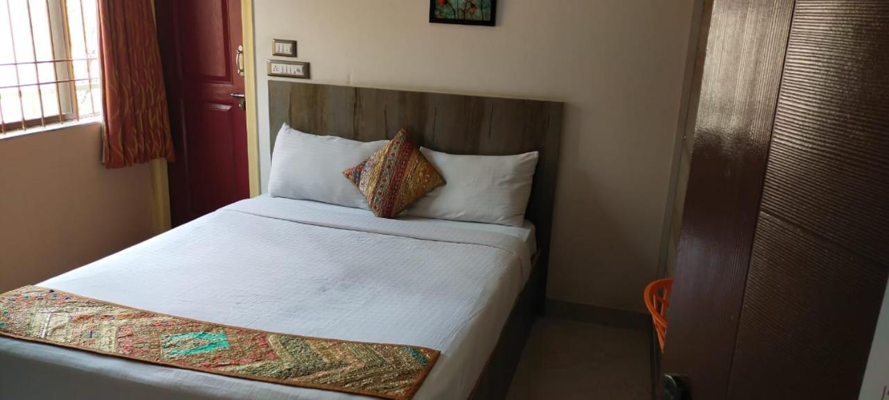 バンガロール Sk Residency Bed & Breakfast エクステリア 写真